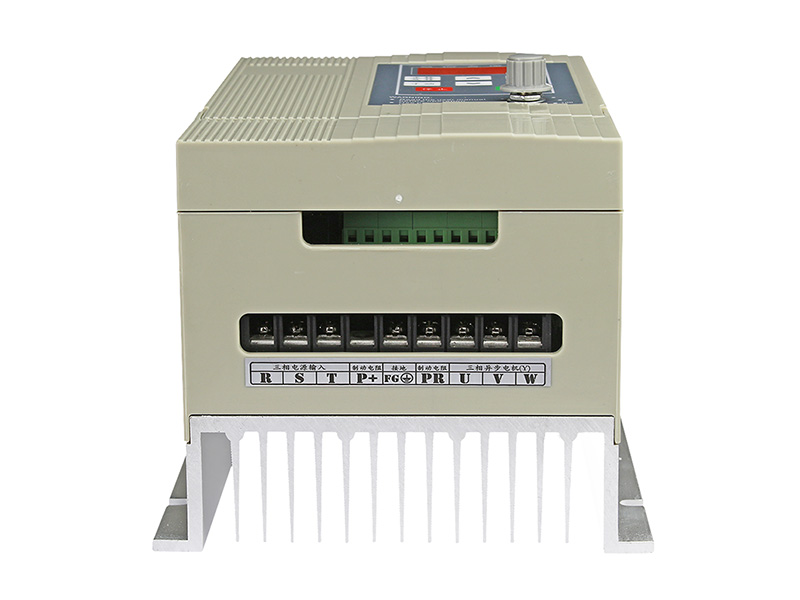 4000H通用變頻器，變頻器三相380V，變頻器廠家，電機變頻器